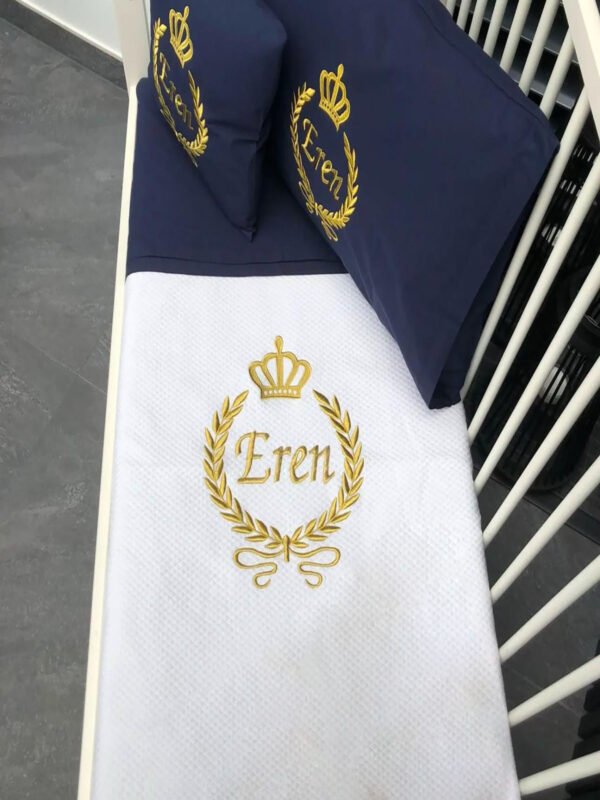 Sünnet Pikesi Tek Kişilik, İsim Nakışlı Lacivert-Altın